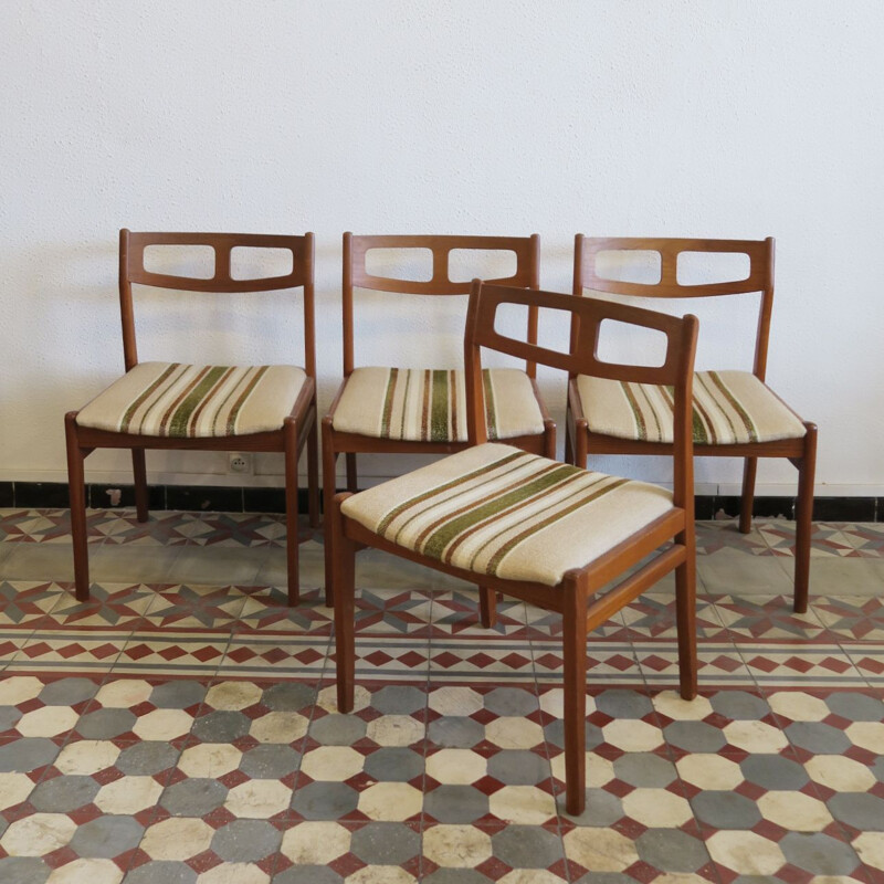 Set of 4 vintage scandinavian chairs in wool and wood 1960