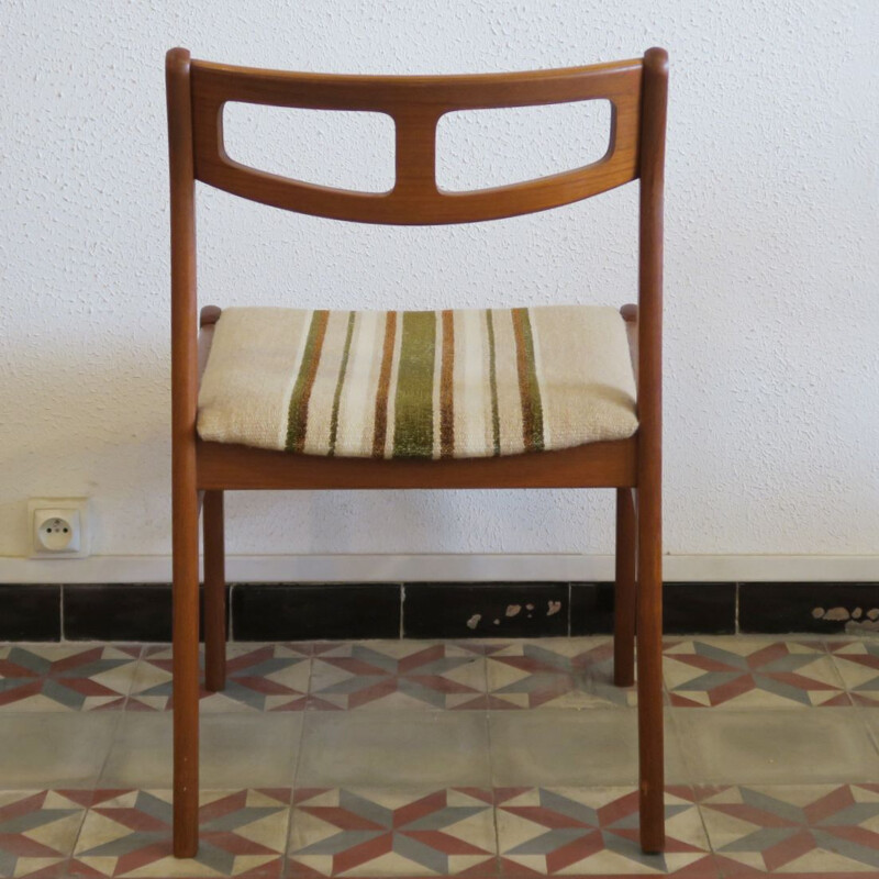 Suite de 4 chaises vintage scandinaves en laine et bois 1960