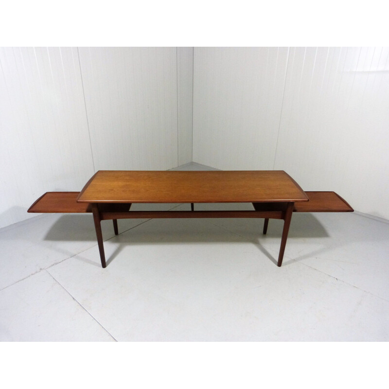 Vintage Coffee Table Extensible in Teak Denmark 1960s