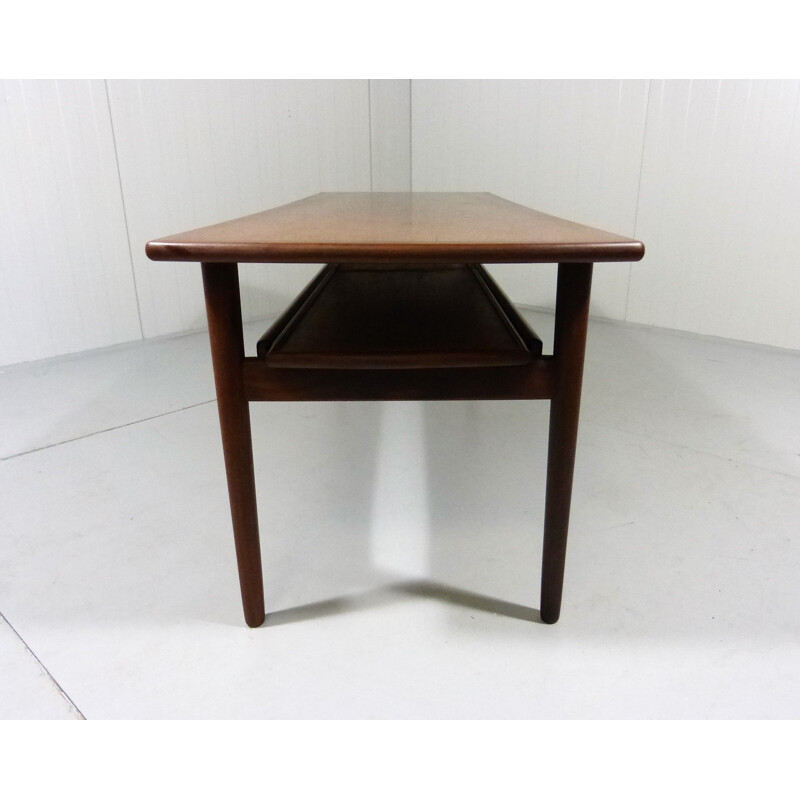 Vintage Coffee Table Extensible in Teak Denmark 1960s