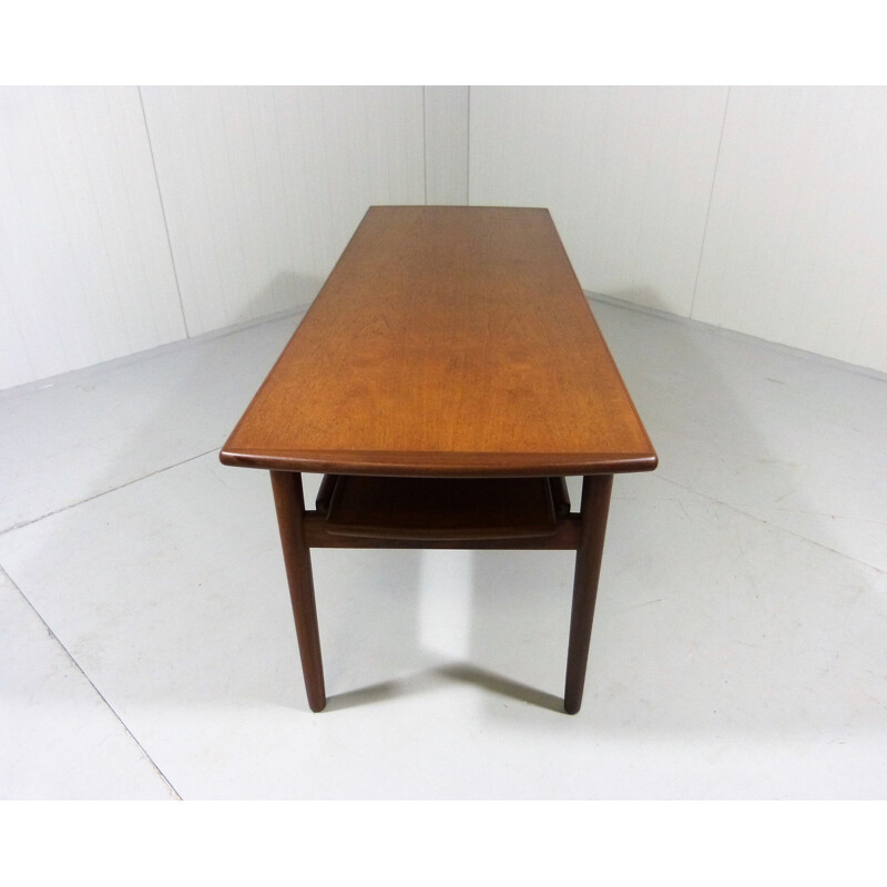 Vintage Coffee Table Extensible in Teak Denmark 1960s