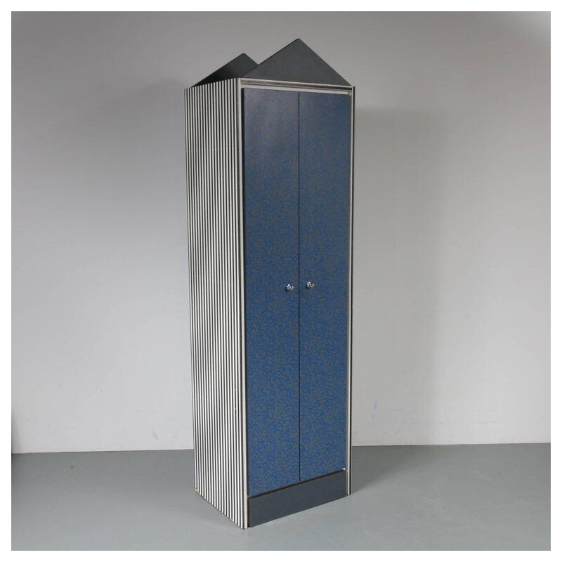 Armoire vintage de style Memphis en marbre bleu