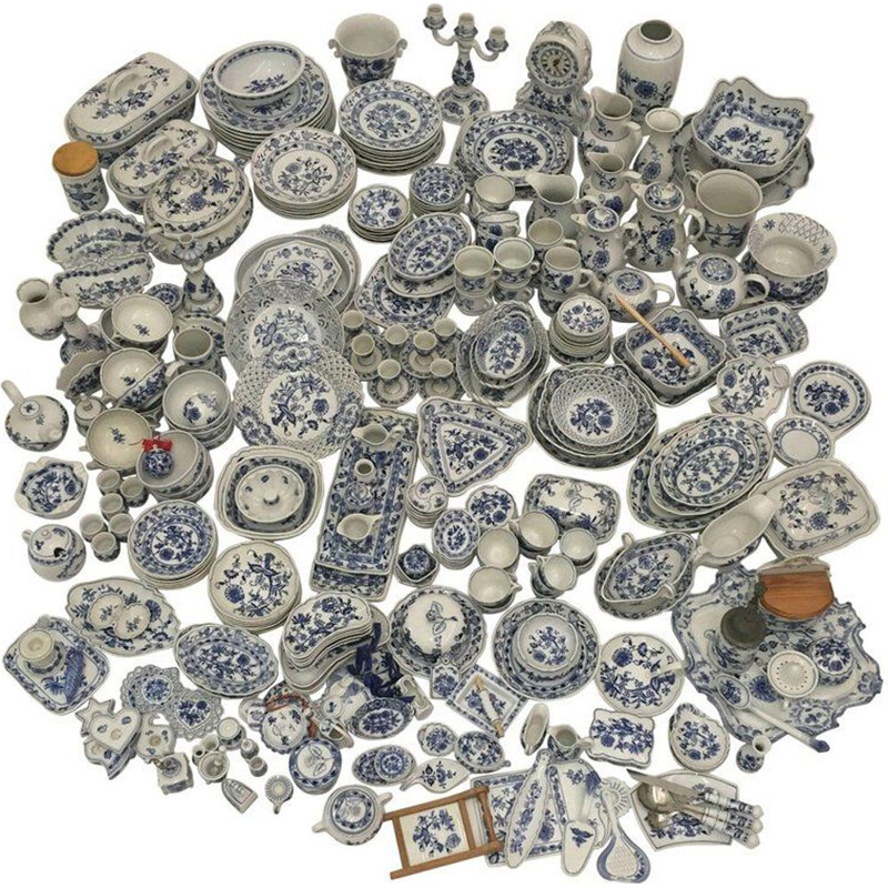 Lot von 305 Stück Vintage Porzellan Tisch zwiebelmuste von Meissen, Deutschland 1992