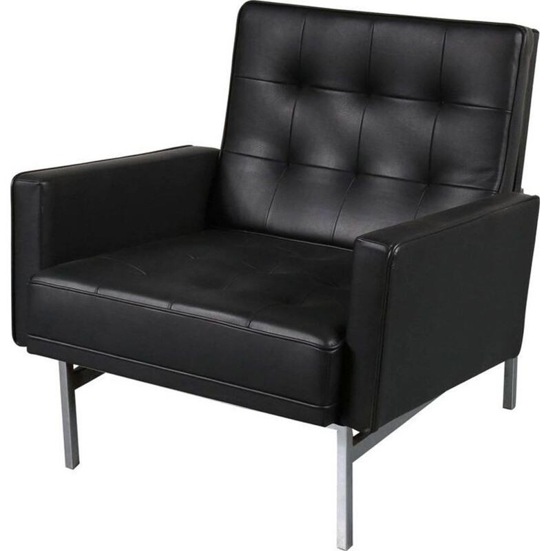 Vintage black leather armchair by Florence Knoll