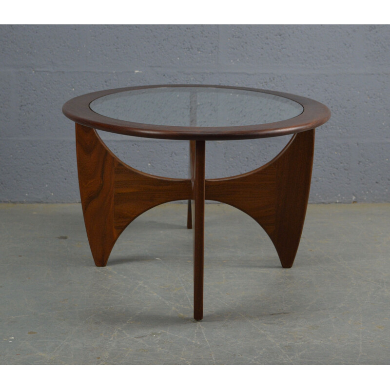 Vintage Oval coffee table in Teak By Victor Wilkins 1960s