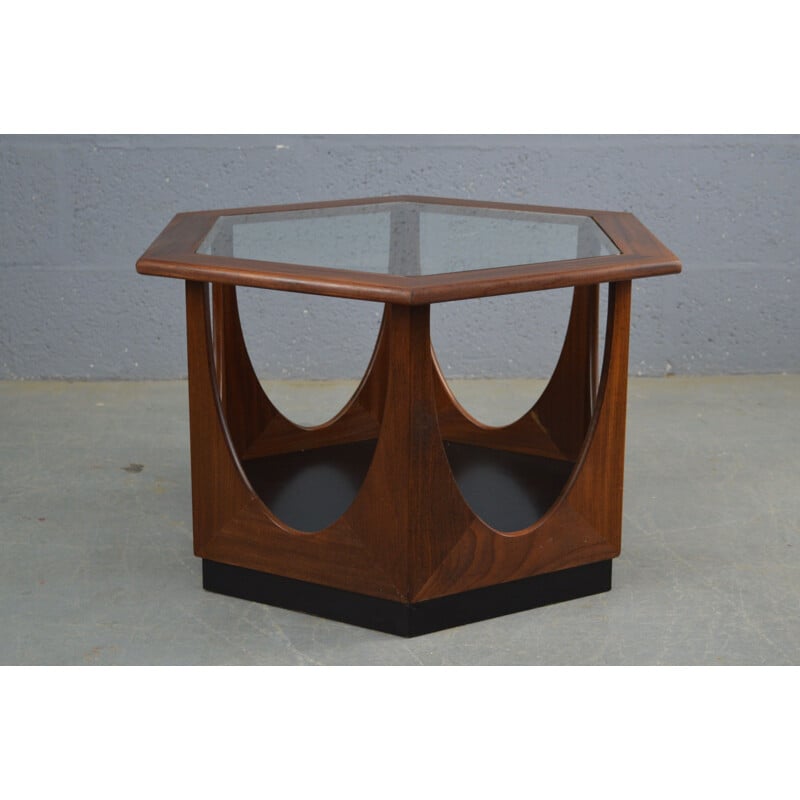 Table basse vintage hexagonale par Victor Wilkins 1960