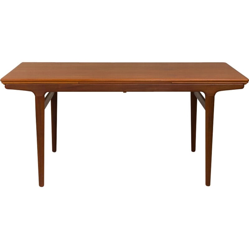 Vintage extension table in teak by Johannes Andersen 1960s