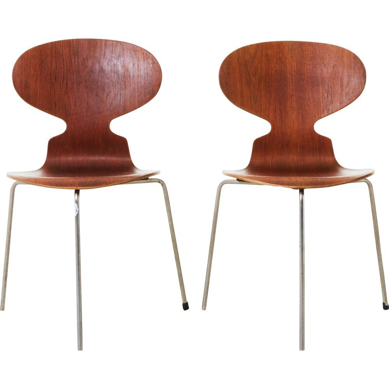 Pair of vintage chairs Myran by Arne Jacobsen for Fritz Hansen Denmark 1950