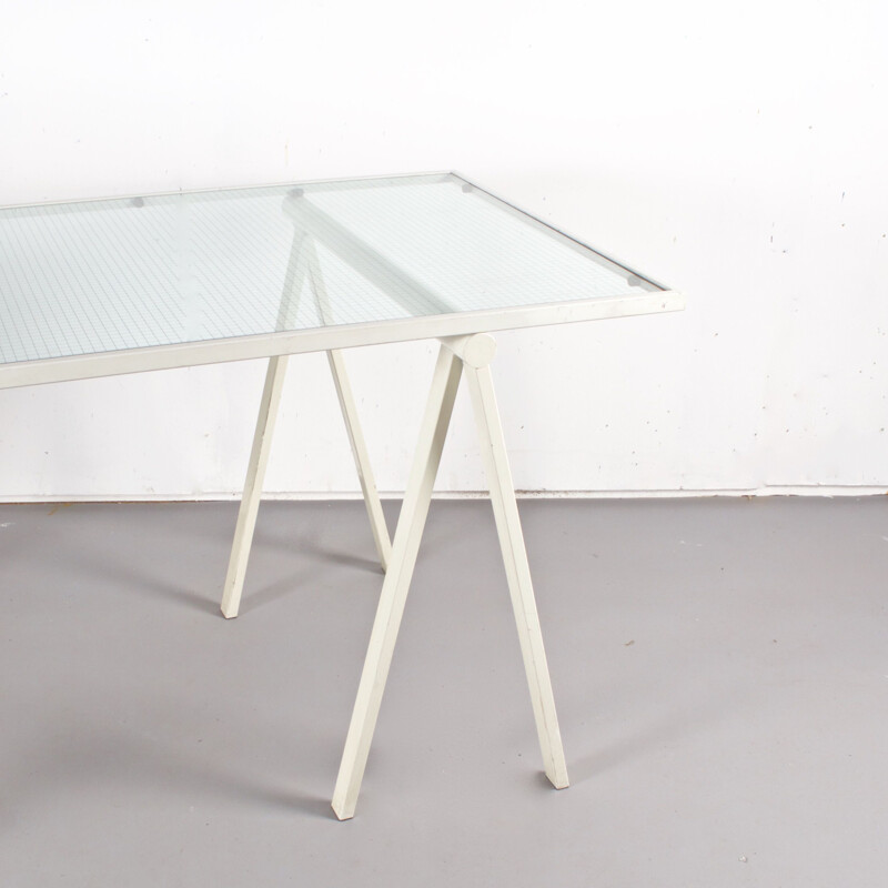 Table vintage par Rodney Kinsman en métal blanc et verre 1970
