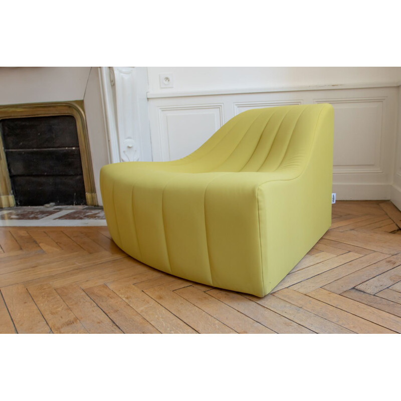 Vintage armchair for Steiner by Kwok Hoi Chan in yellow fabric