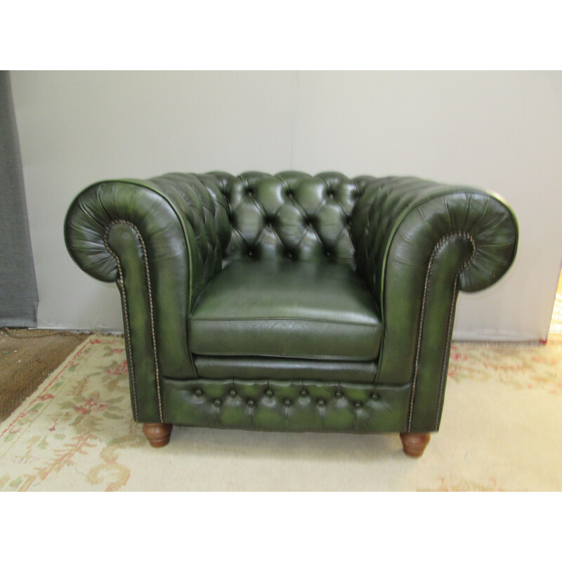 Vintage green leather chesterfield armchair 1990