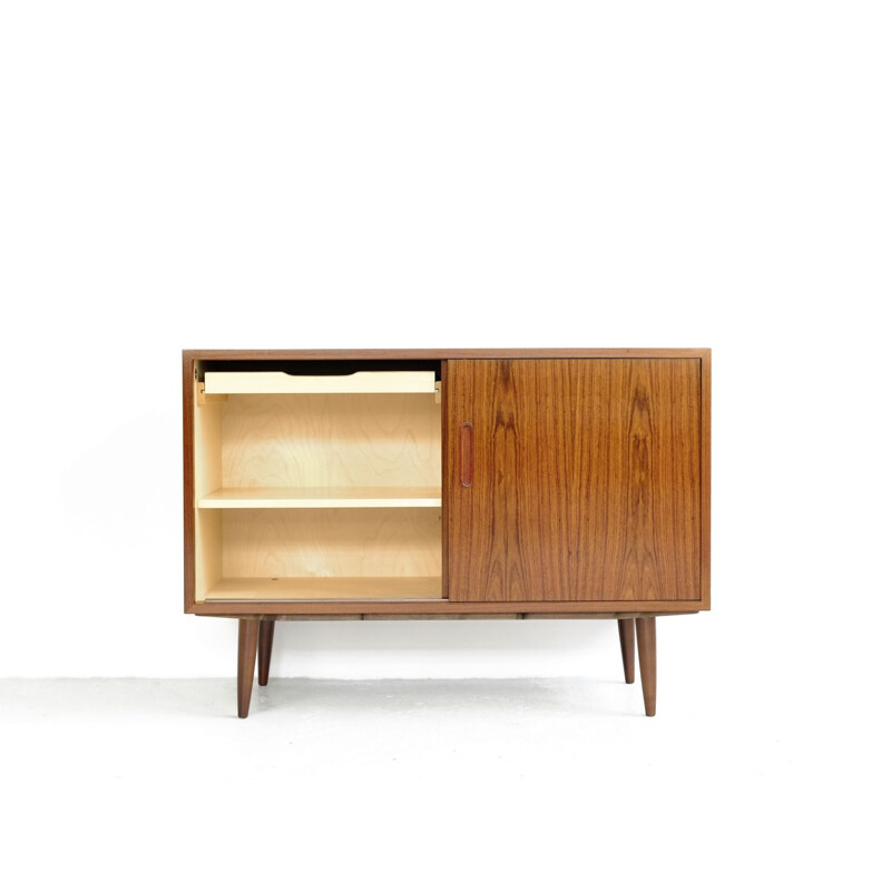 Vintage small sideboard in rosewood by Hundevad 1960s