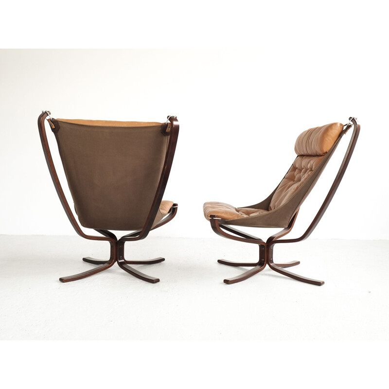 Set of 2 vintage high back Falcon armchairs by Sigurd Resell 1970s