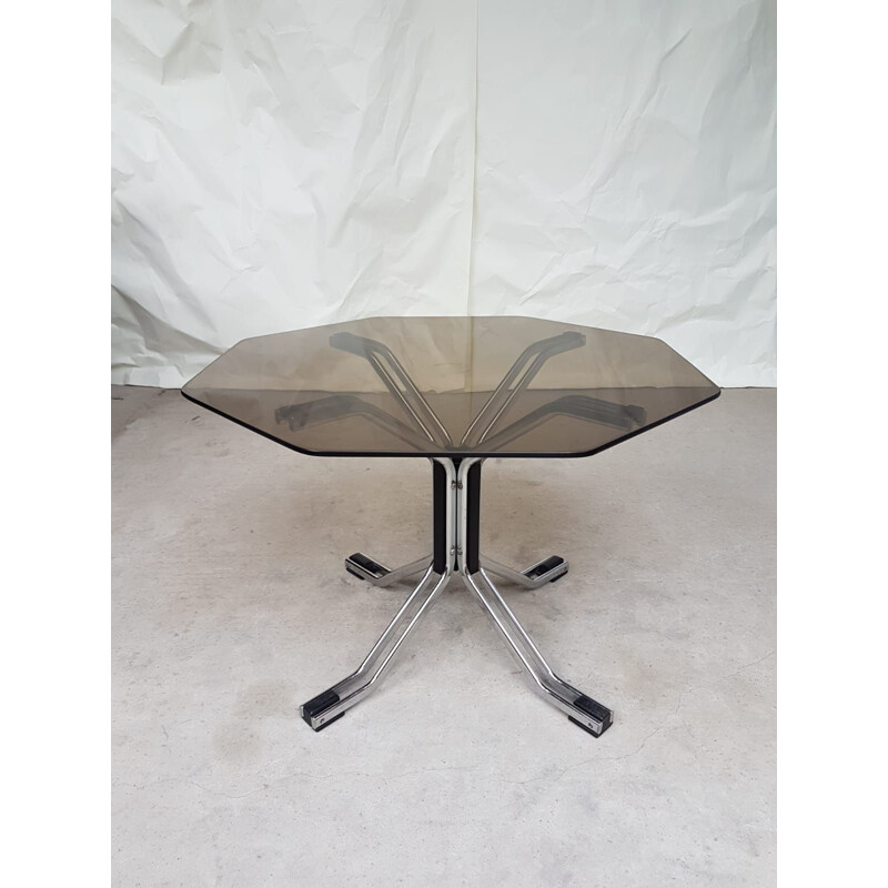 Table vintage en métal chromé avec plateau en verre