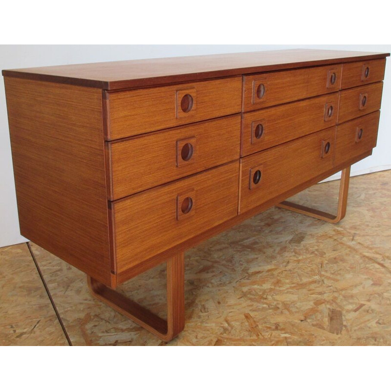 Long chest of 9 drawers in teak by Shreiber