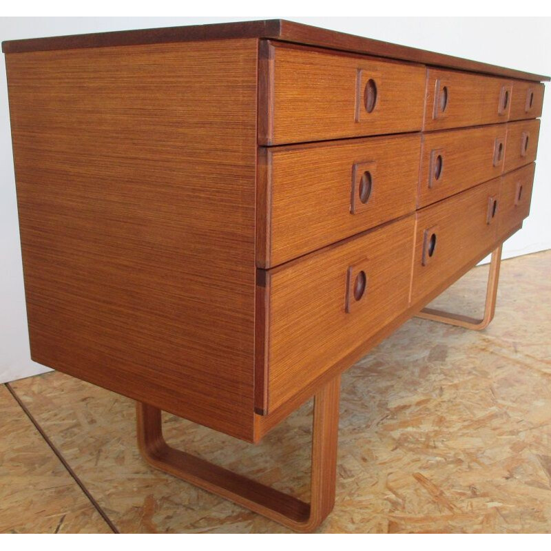 Long chest of 9 drawers in teak by Shreiber