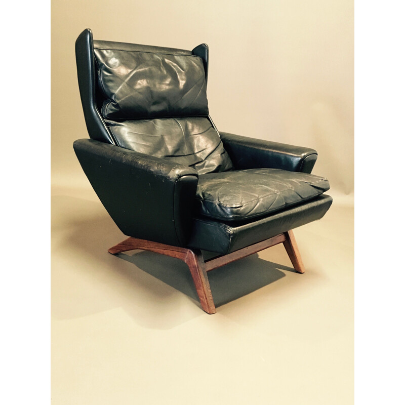 Vintage armchair in rosewood and black leather Scandinavian 1950