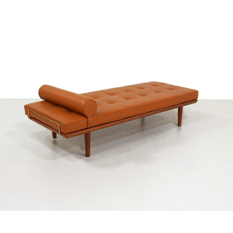 Lit de repos vintage par Hans Wegner pour Getama 1950