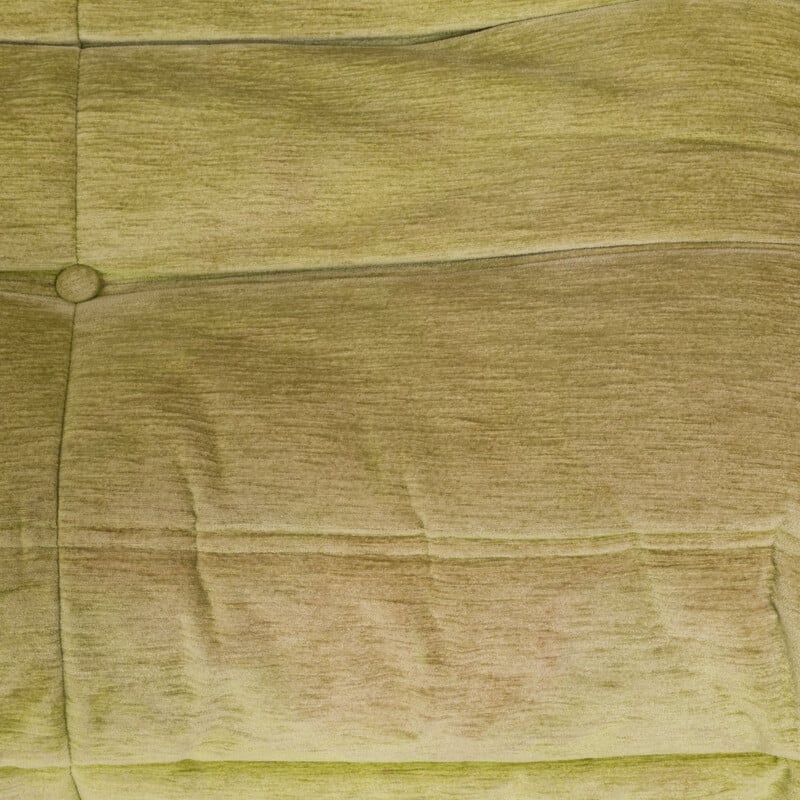 Ensemble de 2 canapés TOGO modulable en tissu vert anis par Michel Ducaroy pour ligne Roset