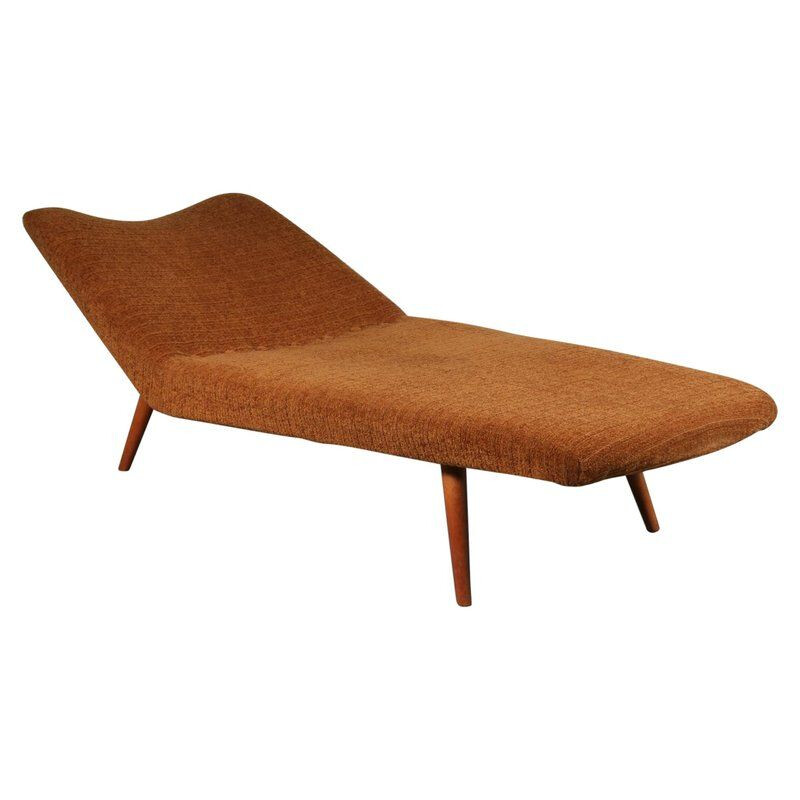 Vintage daybed for Artifort in brown fabric and wood 1950