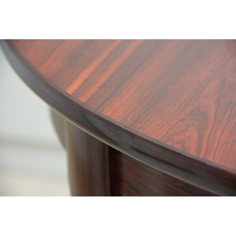 Vintage dining table in rosewood with integrated extension leaves