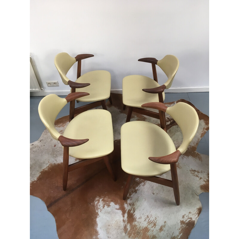 Set of 4 vintage dining chairs by Tijsseling Cowhorn for Hulmefa Nieuwe Pekela 1960s