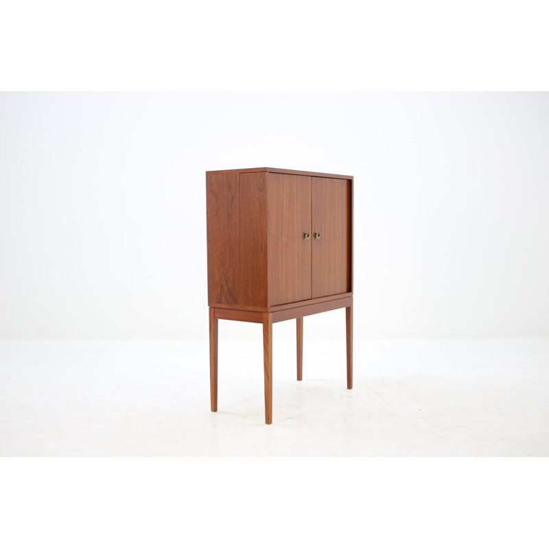 Commode vintage en teck par Henning Korch pour Silkeborg Mobelfabrik 1950 