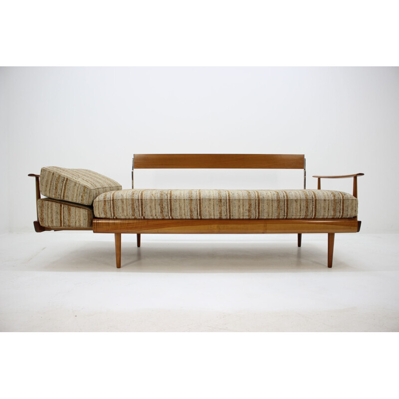 Vintage 2 seater sofa by Wilhelm Knoll for Antimott,1960