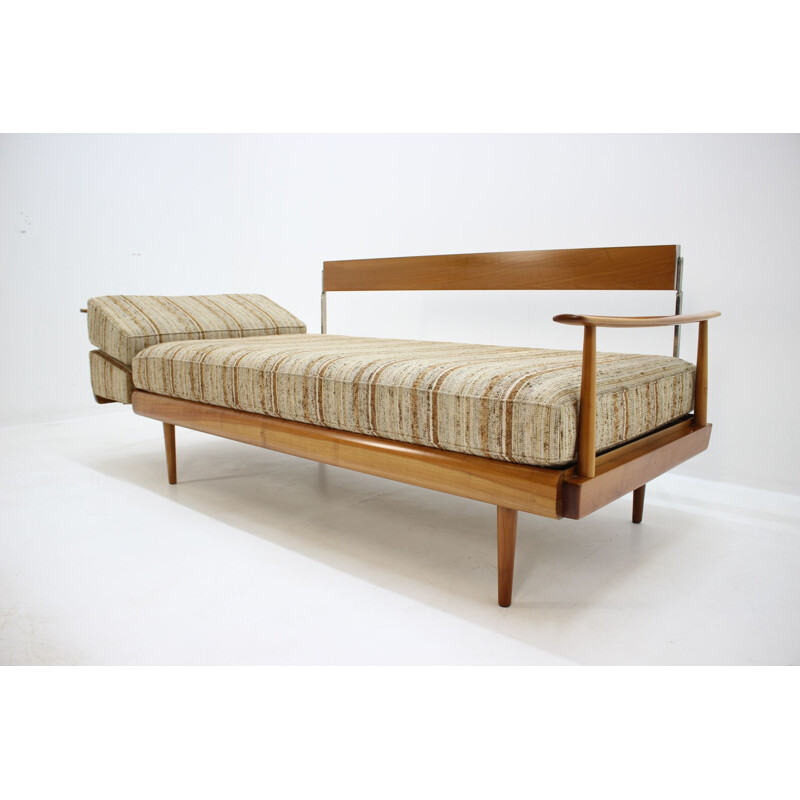 Vintage 2 seater sofa by Wilhelm Knoll for Antimott,1960