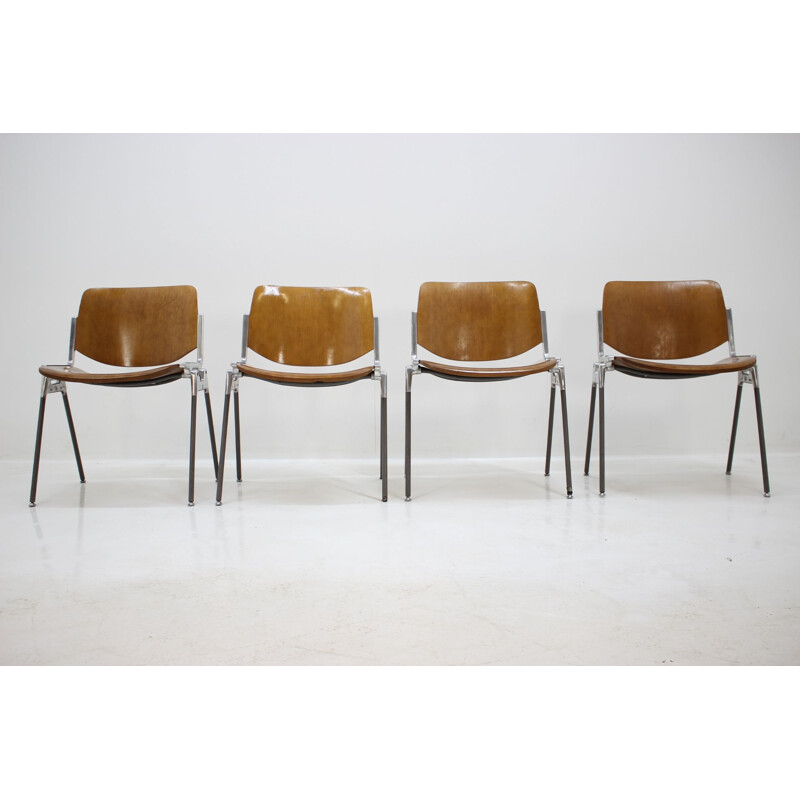 Set of 4 dining chairs by Giancarlo Piretti for Castelli,1960