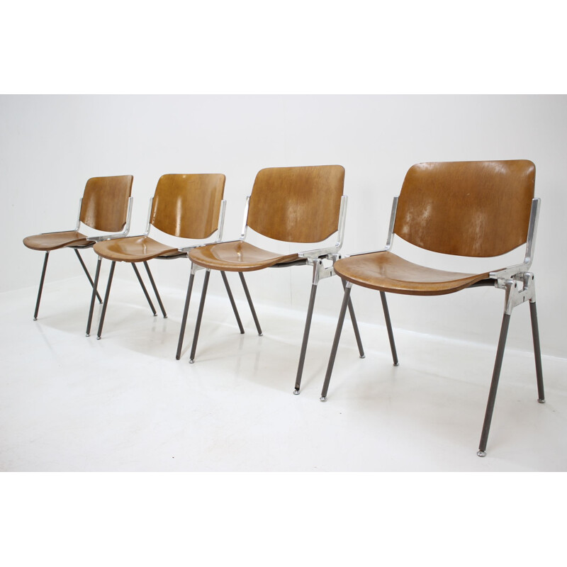 Set of 4 dining chairs by Giancarlo Piretti for Castelli,1960