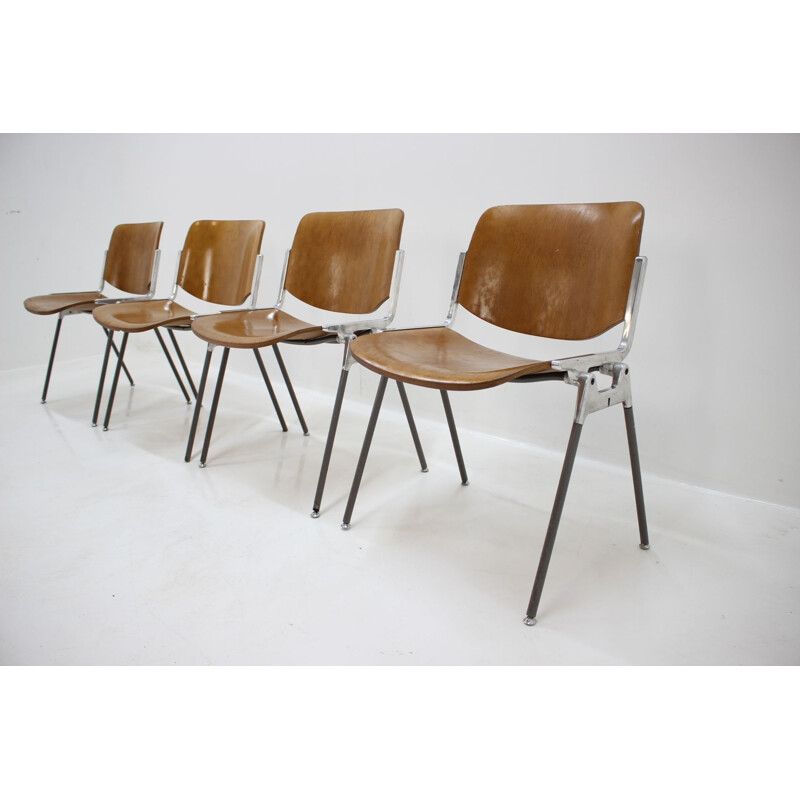 Set of 4 dining chairs by Giancarlo Piretti for Castelli,1960