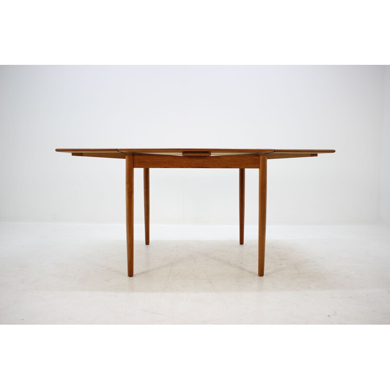 Vintage Danish extendable table in teak,1960