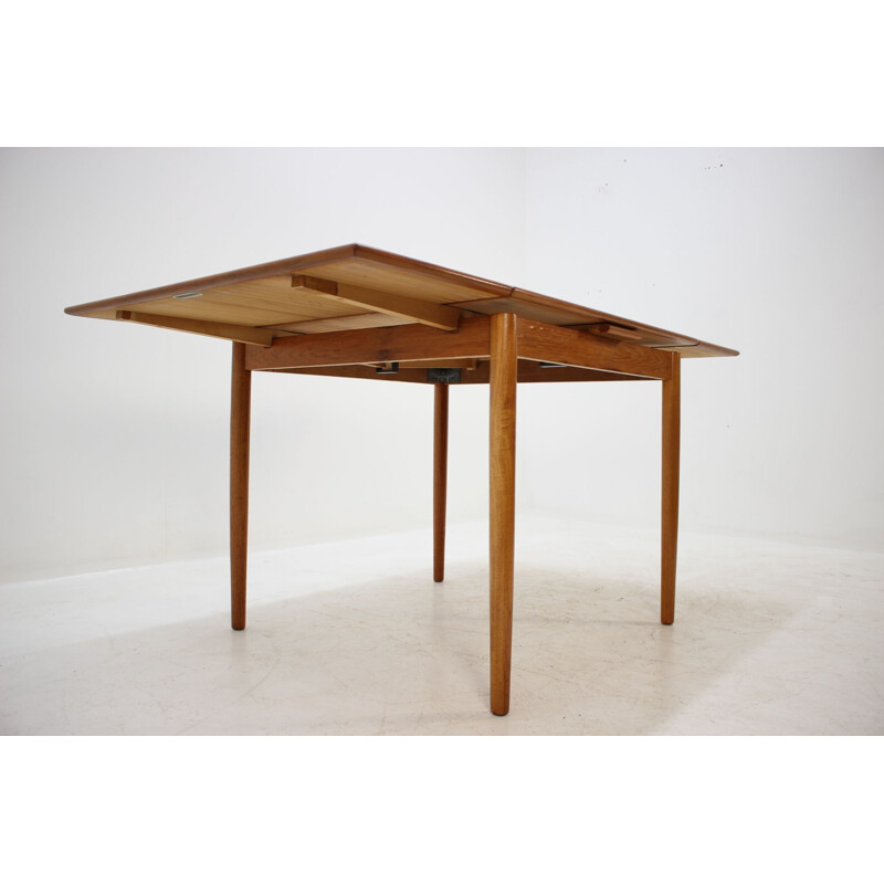 Vintage Danish extendable table in teak,1960