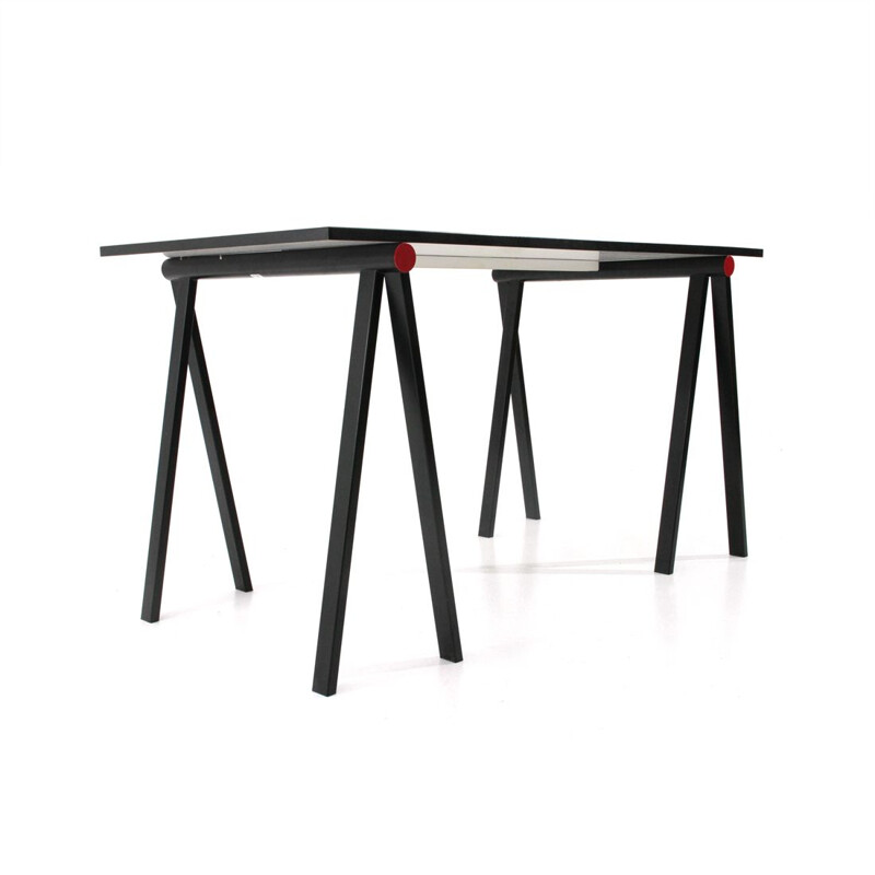 Table vintage Trestle par Rodney Kinsman pour Bieffeplast, Italie années 1980