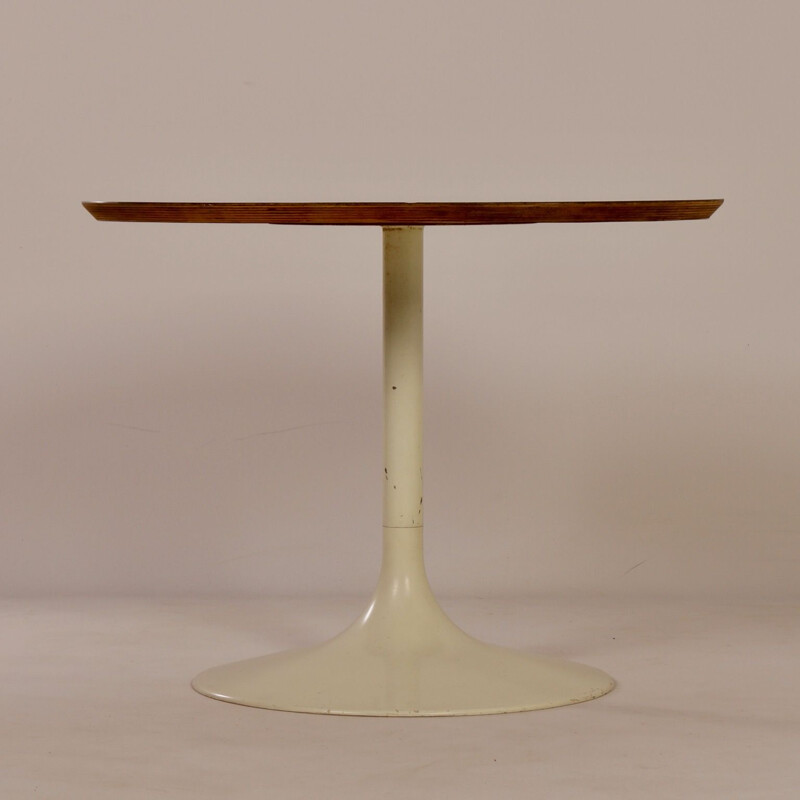 Vintage coffee table Model 424 by Pierre Paulin for Artifort 1960s