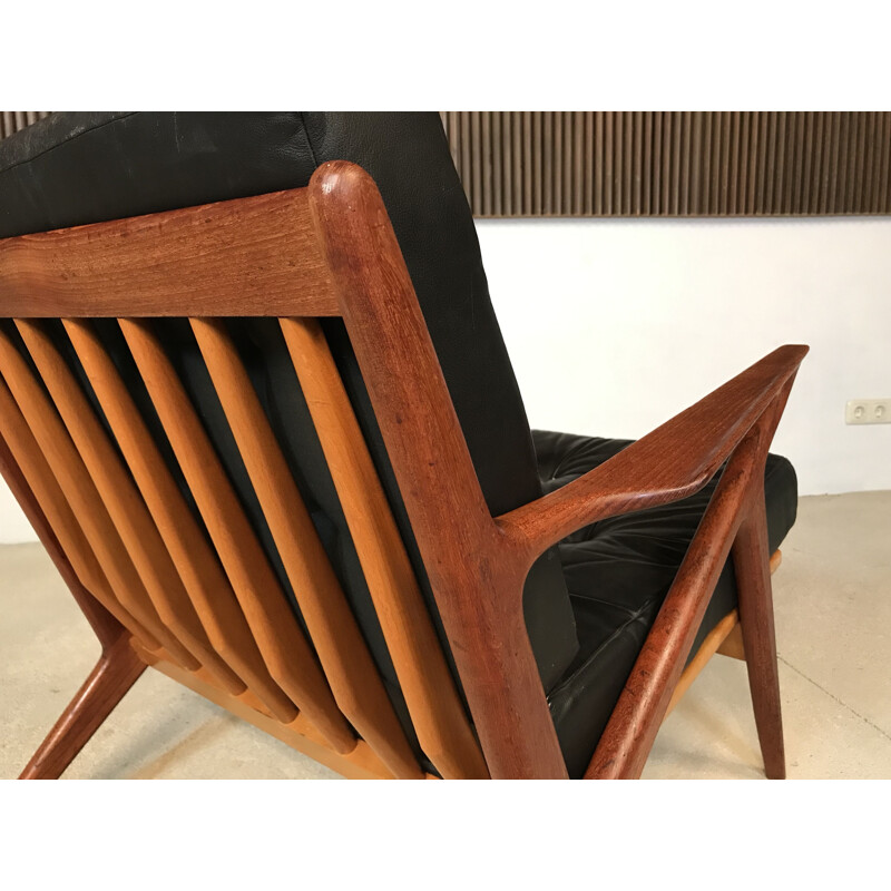 Vintage Z-Chair in leather and teak by Poul Jensen for Selig