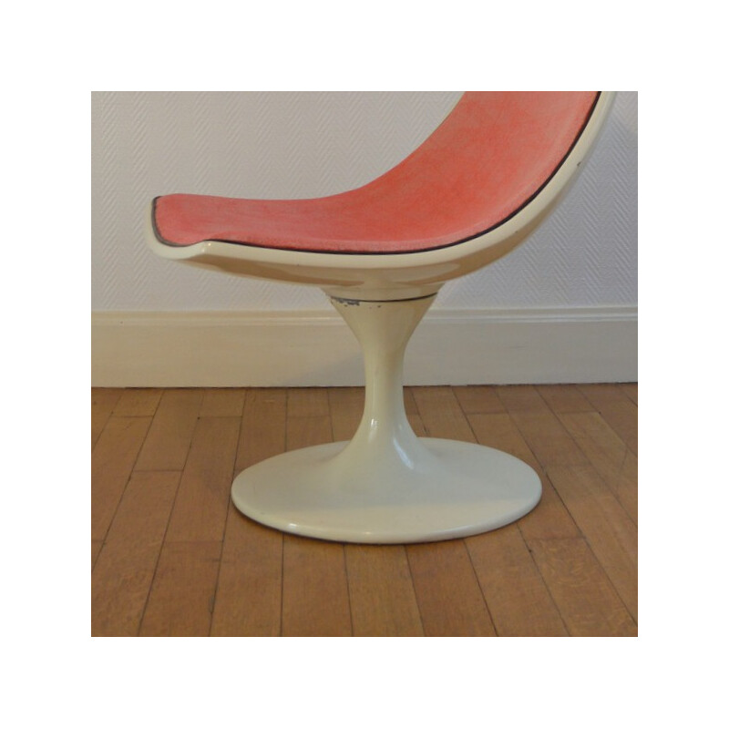 Vintage chair in fiberglass and pink fabric - 1960s