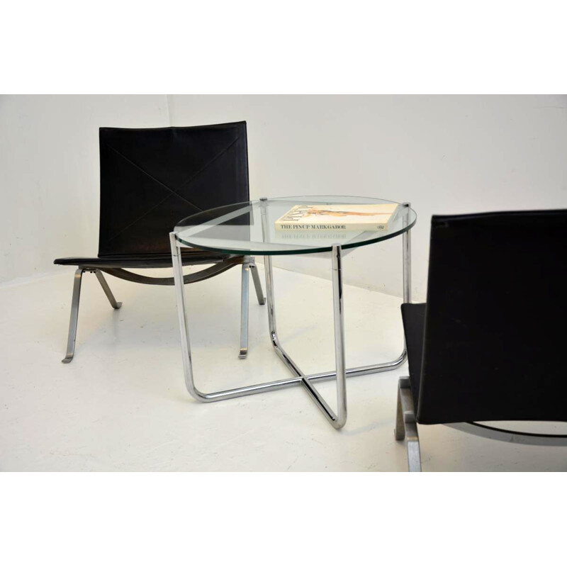 Vintage MR table for Knoll in chromed steel and glass 1970