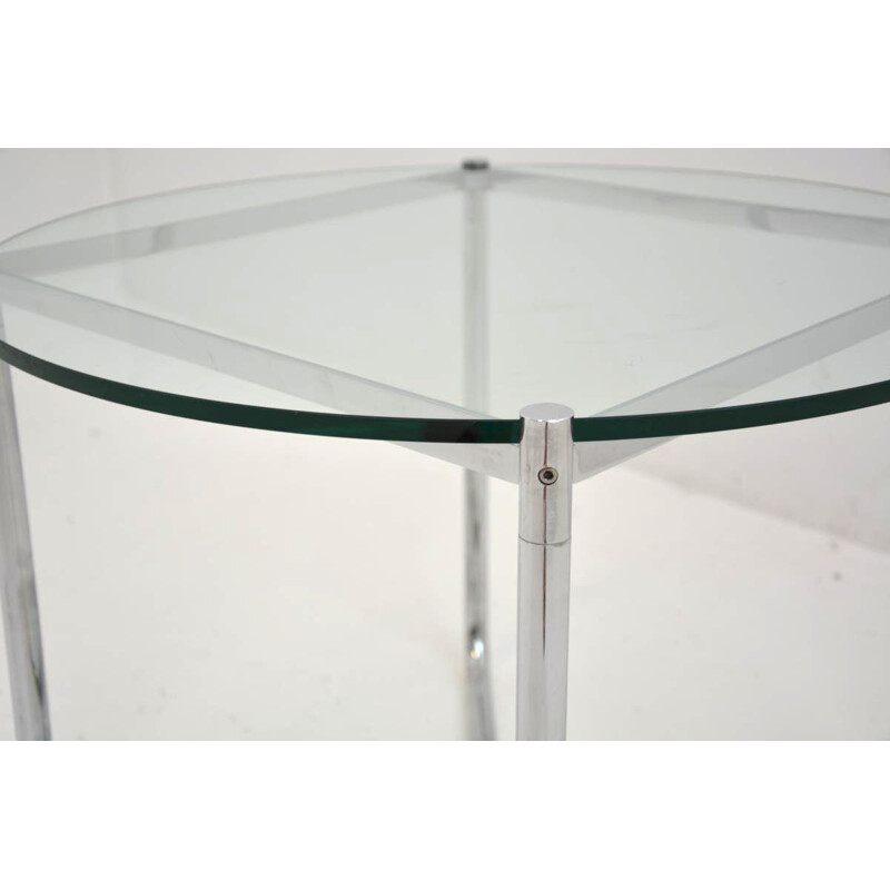 Vintage MR table for Knoll in chromed steel and glass 1970