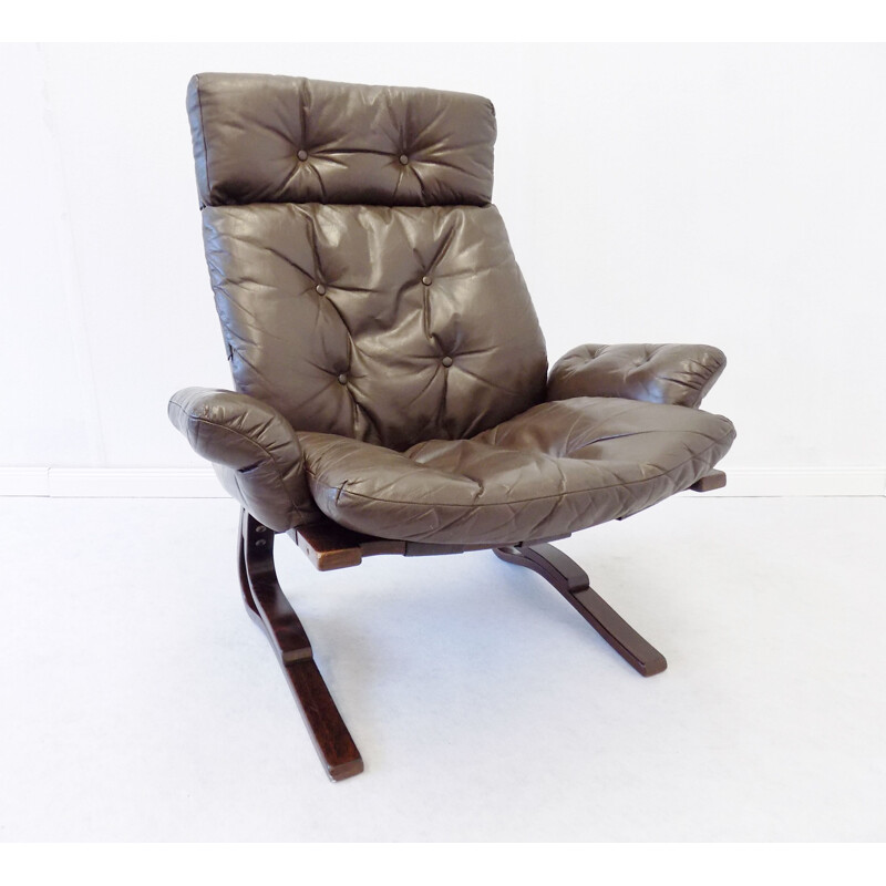 Vintage Kengu armchair for Rykken in leather and rosewood 1960