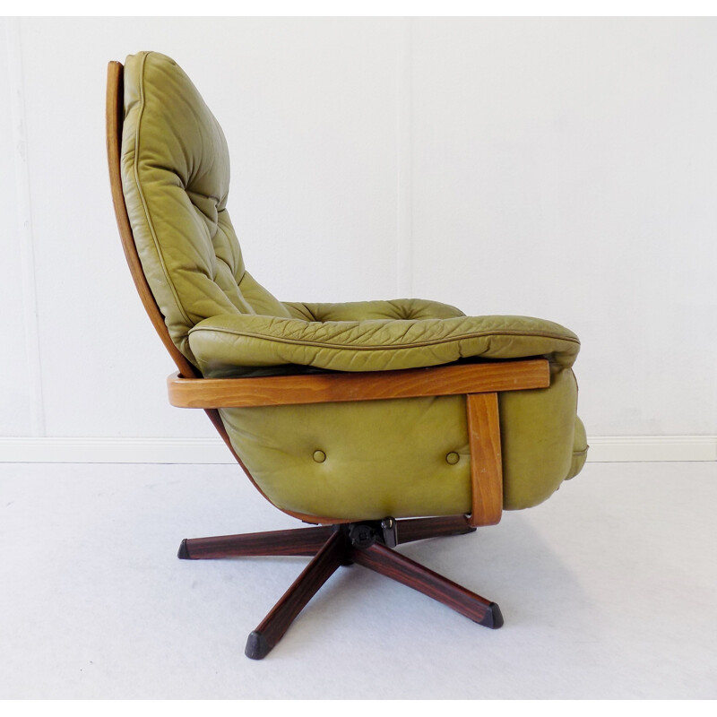 Fauteuil vintage scandinave pour Göte Mobler en cuir vert 1970