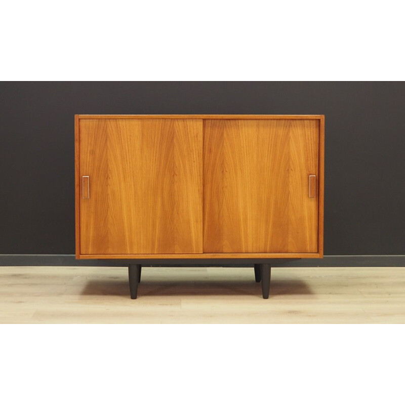 Vintage scandinavian cabinet in teakwood 1970