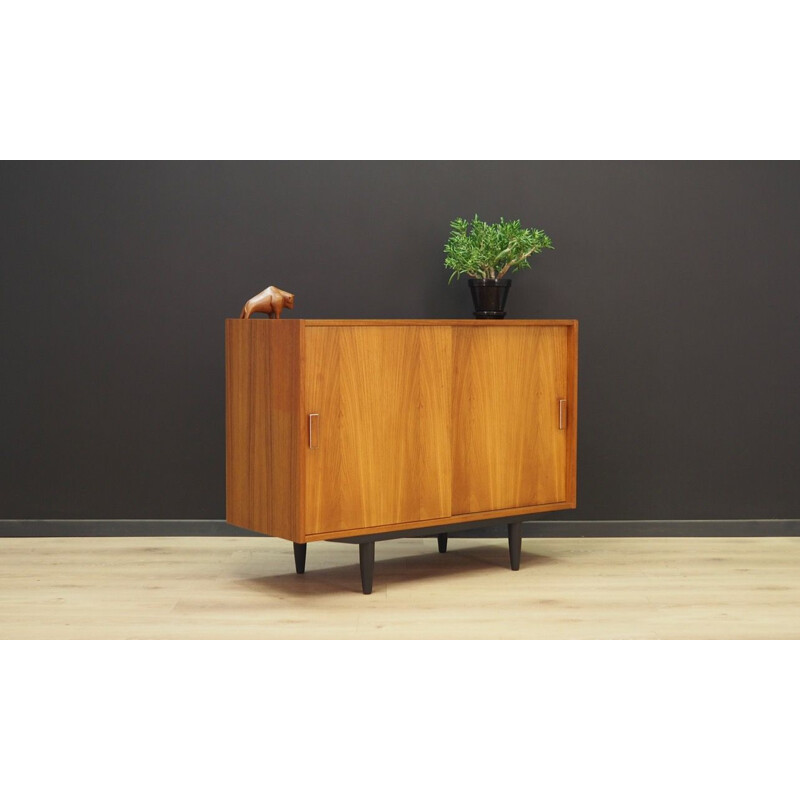 Vintage scandinavian cabinet in teakwood 1970