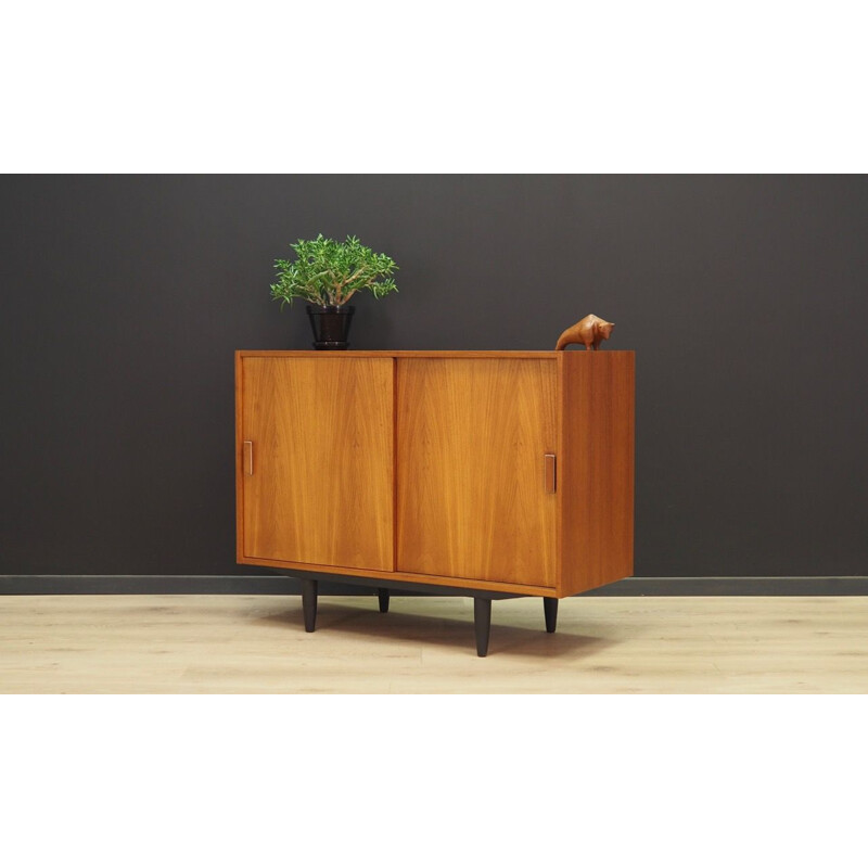 Vintage scandinavian cabinet in teakwood 1970