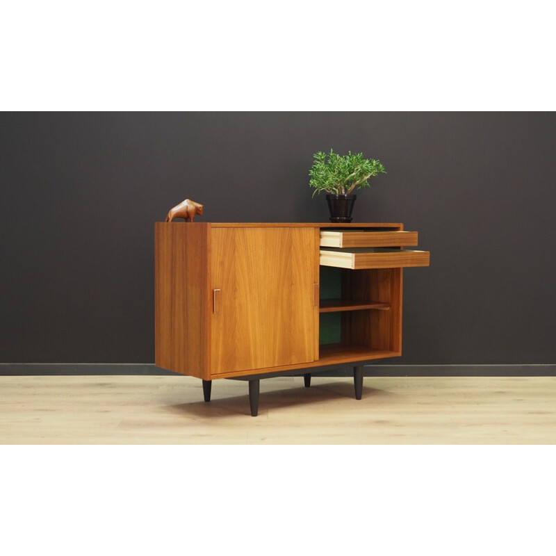 Vintage scandinavian cabinet in teakwood 1970