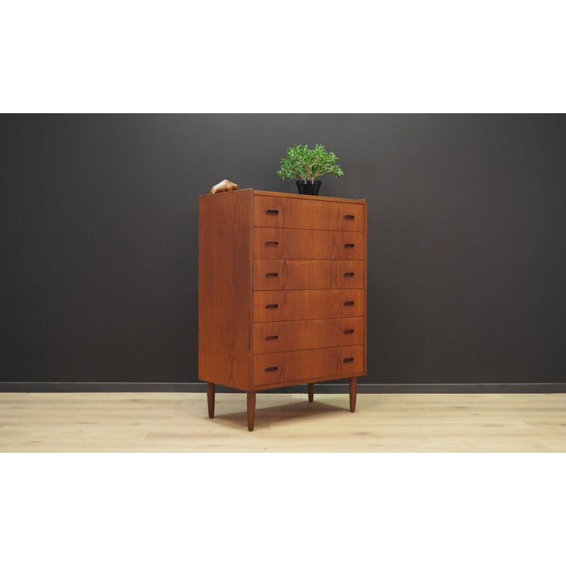 Vintage scandinavian chest of drawers in teakwood 1970