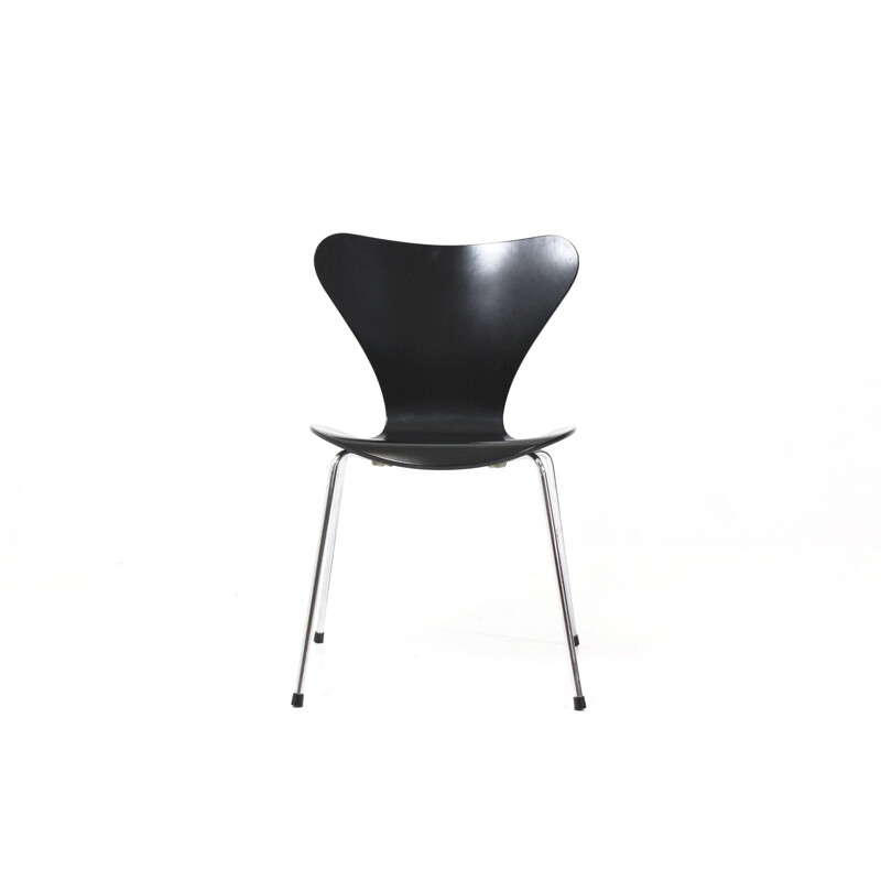 Fritz Hansen wooden chair, Arne JACOBSEN - 1960s