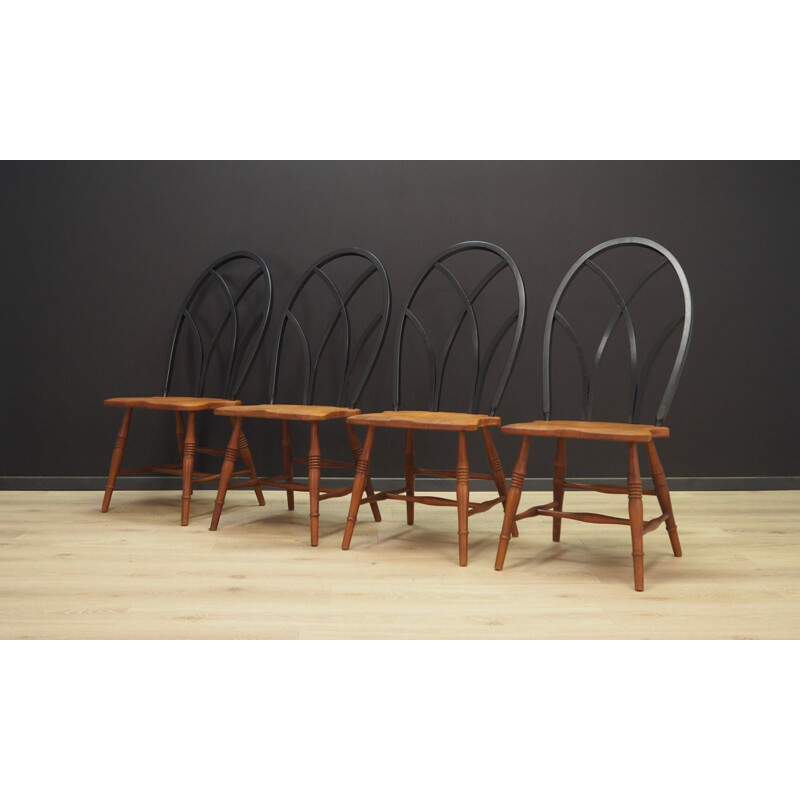 Ensemble de 4 chaises vintage en hêtre scandinaves années 1950
