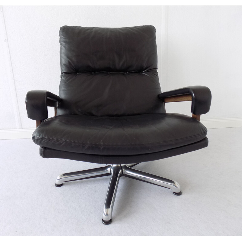 Vintage Strässle King armchair by Andre Vandenbeuck